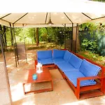 Monte Malbe Charming Villa With Garden And Parking