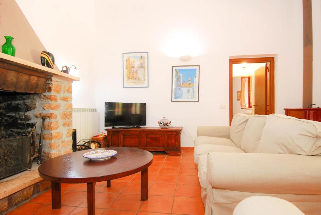 Monte Malbe Charming With Garden And Parking Apartment Perugia